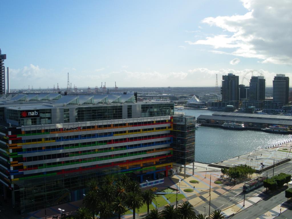 Docklands Executive Apartments - Melbourne Exterior photo