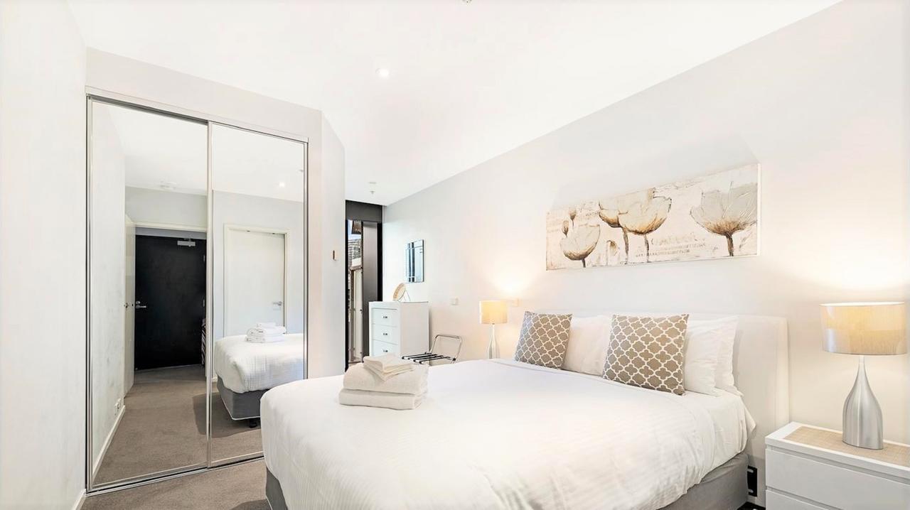Docklands Executive Apartments - Melbourne Exterior photo